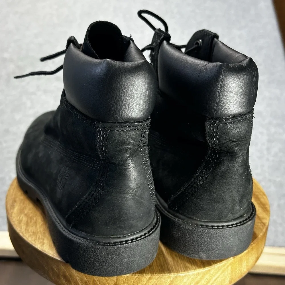 Timberland 10710 6-Inch Premium Boys 3 Black Leather Waterproof‎ Boots